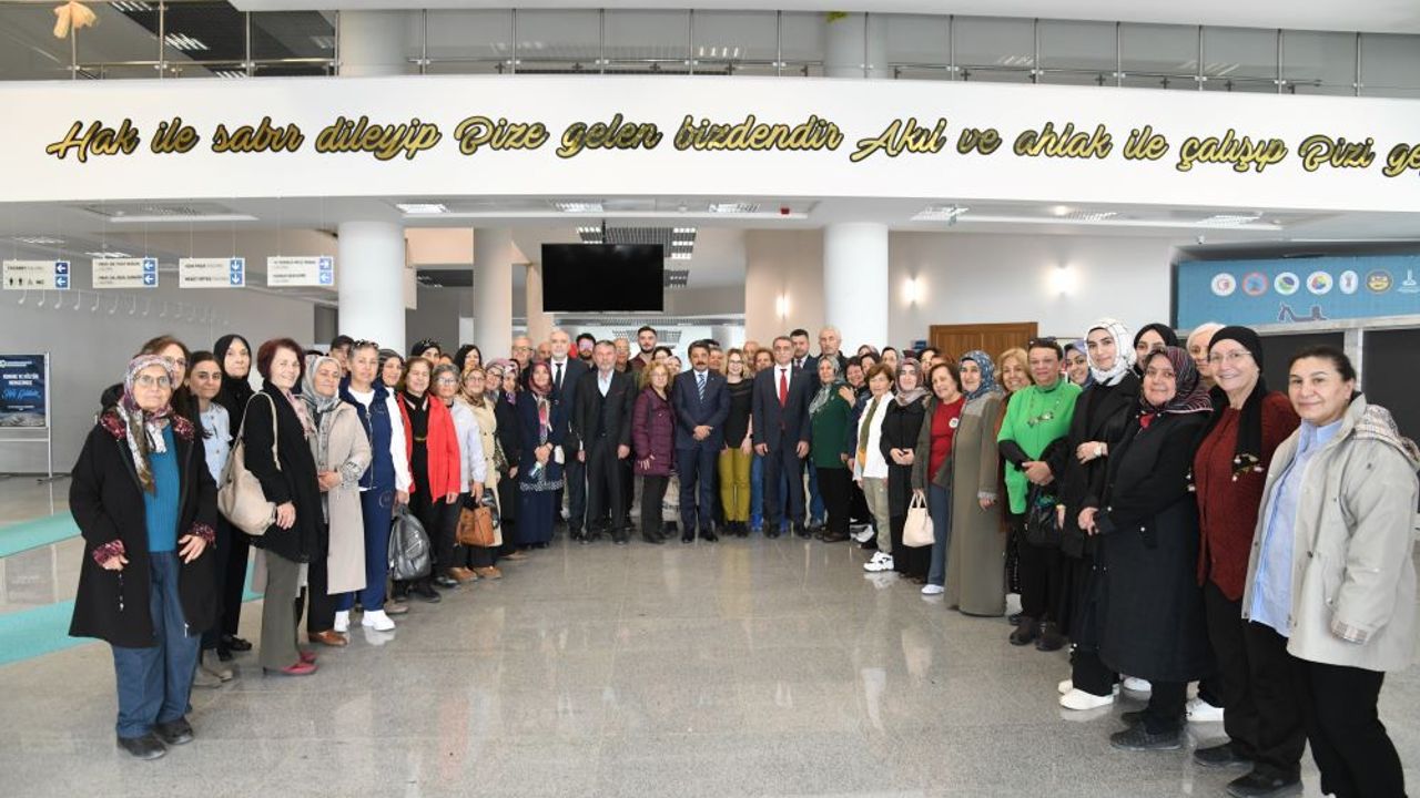 Tazelenme Üniversitesi Açılış Dersi Gerçekleştirildi