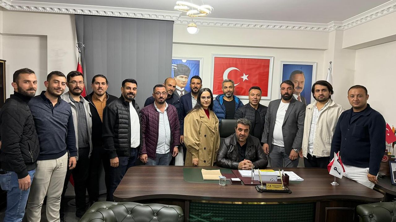 Anahtar Parti’de Değerlendirme Toplantısı!
