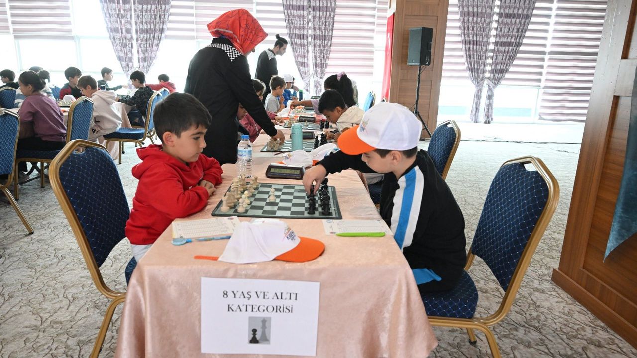 Cumhuriyet Coşkusu Satrançla Yaşandı!