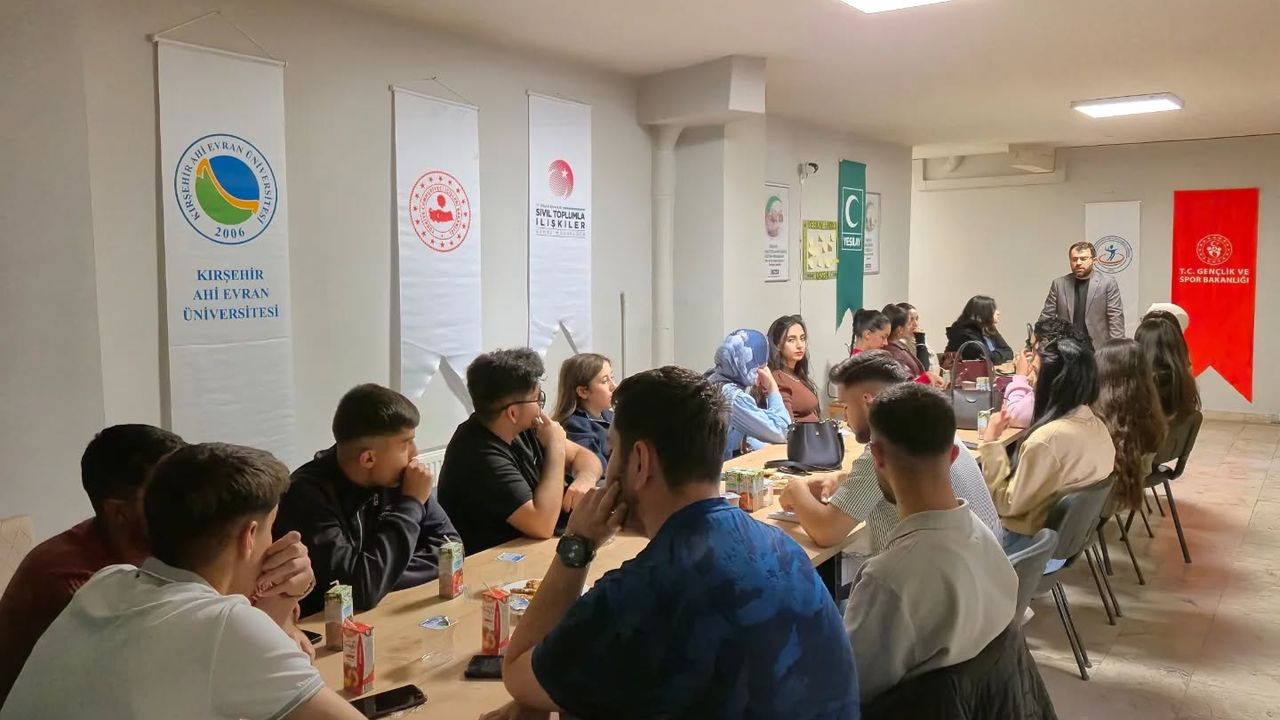 Kırşehir’de “Benim Kulübüm Yeşilay” Eğitimi Tamamlandı!
