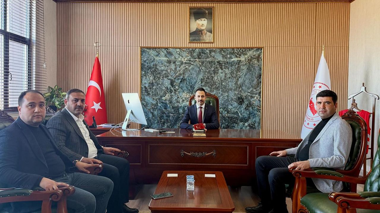 Hakanoğlu: “Kaymakamımıza Görevinde Başarılar Diliyorum”