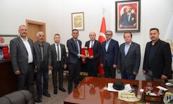 Kırşehir Anadolu Şehit Aileleri Derneği'nden Başkan Ekicioğlu'na Hayırlı Olsun Ziyareti