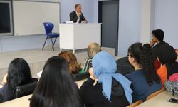 Müdür Gülşen kurs öğrencileriyle bir araya geldi