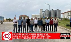 Vali Buhara  ve Müdür İlmeç çiftçilerle bir arada