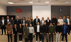 Kırşehir'de öğrencilere konferans verildi