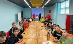 Gençlik Merkezi’nde "Geri Dönüşüm" Söyleşisi