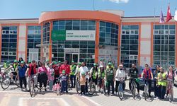 Gençler ve çocuklardan bisiklet etkinliğiyle farkındalık