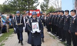 Uzman Çavuş Onur Duman son yolculuğuna uğurlandı