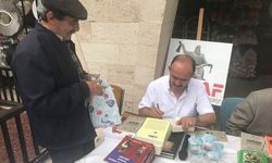 Kitap severlere müjde: Kırşehir Sahaf’ta yazarların imza günleri başladı