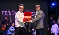 CACABEY MEYDANINDA TARİHİ KONSER