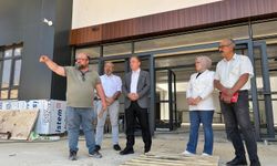 Müdür Gülşen, Özel Eğitim Meslek Okulu inşaatında incelemelerde bulundu