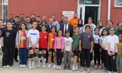 MUCUR'DAKİ SPOR TESİSLERİ YERİNDE İNCELENDİ