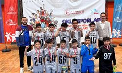Ortaokullar Arası Futsal Turnuvası’nda büyük başarı