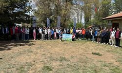 Gençler Seyfe Gölü'nde Doğa ve Kültür İçin Buluştu