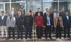 Seher Ünsal, Kırşehir Ticaret Borsasını ziyaret etti