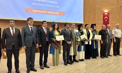 Kırşehir Ahi Evran Üniversitesinde mezuniyet töreni düzenlendi