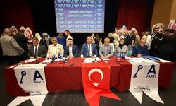Cemal Kaya, Sivas İl Kongresi’nde Divan Kurulunda Görev Aldı