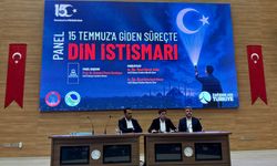 Kırşehir'de "15 Temmuz'a Giden Süreçte Din İstismarı" paneli düzenlendi