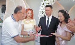 Başkan Şahin, Genç Çifti Yalnız Bırakmadı