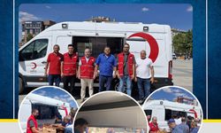 Türk Kızılay Kırşehir İl Merkezi’nden Şehitler İçin Cacabey Meydanı’nda İkram