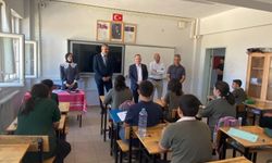 Gülşen, Çiçekdağı’nda Eğitim Kurumlarını İnceledi
