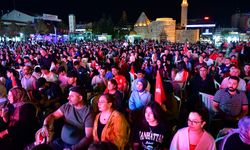 Kırşehir Halkı EuroBasket Final Heyecanını Cacabey Meydanı’nda Yaşadı