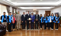 Vali Demiryürek’e ÜNİDES Ziyareti