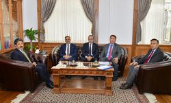 Kütüphane Çalışmaları Vali Demiryürek ile Değerlendirildi