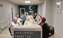 Yeşilay Kırşehir Şubesi “Ayda 1 Kitap 1 Tahlil” Etkinliğine Devam Ediyor