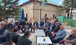 Siyasi Temsilciler ve Kent Yöneticileri Vatandaşlarla Buluştu