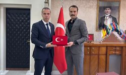 Başkan Gürler, Kaymakam Erdoğan ile bir araya geldi