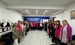 AK Kadınlar Artık Kanserin Farkında!