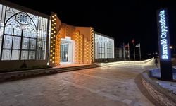 Kırşehirli çift hurda camları sanata dönüştürüyor