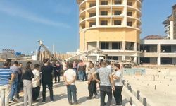 Alanya'da otel inşaatında yan yatan beton mikserin kolu işçiye çarptı: 1 ölü