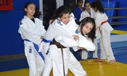 Kırşehir'de Judo Antrenmanları Aralıksız Sürüyor