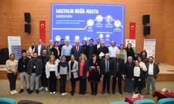 KAEÜ’de “Hastalık Değil Hasta” Sempozyumu Düzenlendi