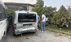 Otomobil lokanta önündekilere çarptı, 1 kişi öldü, 3 kişi yaralandı