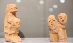 Ölen kızının hayalini gerçekleştirmek için Neolitik Çağ eserlerinin replikasını yaptı