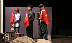 “Karanlıktan Aydınlığa” Çocuk Oyunu Sahnelendi