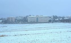 Kırşehir'de Mevsimin İlk Kar Heyecanı