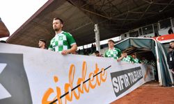 Kırşehir’de Futbolcular’dan 25 Kasım İçin Anlamlı Mesaj!