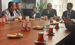 MHP Kırşehir Teşkilatından Türk Eğitim-Sen’e Ziyaret