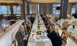 Huzurevi Sakinleriyle Kahvaltı Programı Düzenlendi