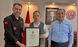 Afet Barınma Belgesi İl Müdürüne Sunuldu