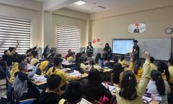 Cumhuriyet Ortaokulu’nda Teknoloji Bağımlılığı Eğitimi