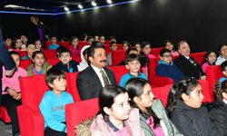 Vali Demiryürek, Miniklerin Sinema Sevincine Ortak Oldu