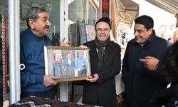 Başkan Ekicioğlu’ndan Yıl Sonunda Ahi Esnafına Ziyaret