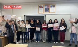 Necatibey Ortaokulu 7/A’da karne sevinci yaşandı