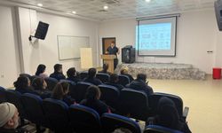 Evde Sağlık Personeline Yara Bakım Eğitimi Verildi