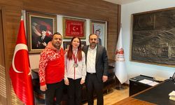 Çiçekdağı Belediyesporlu Yılmaz’dan Türkiye Üçüncülüğü